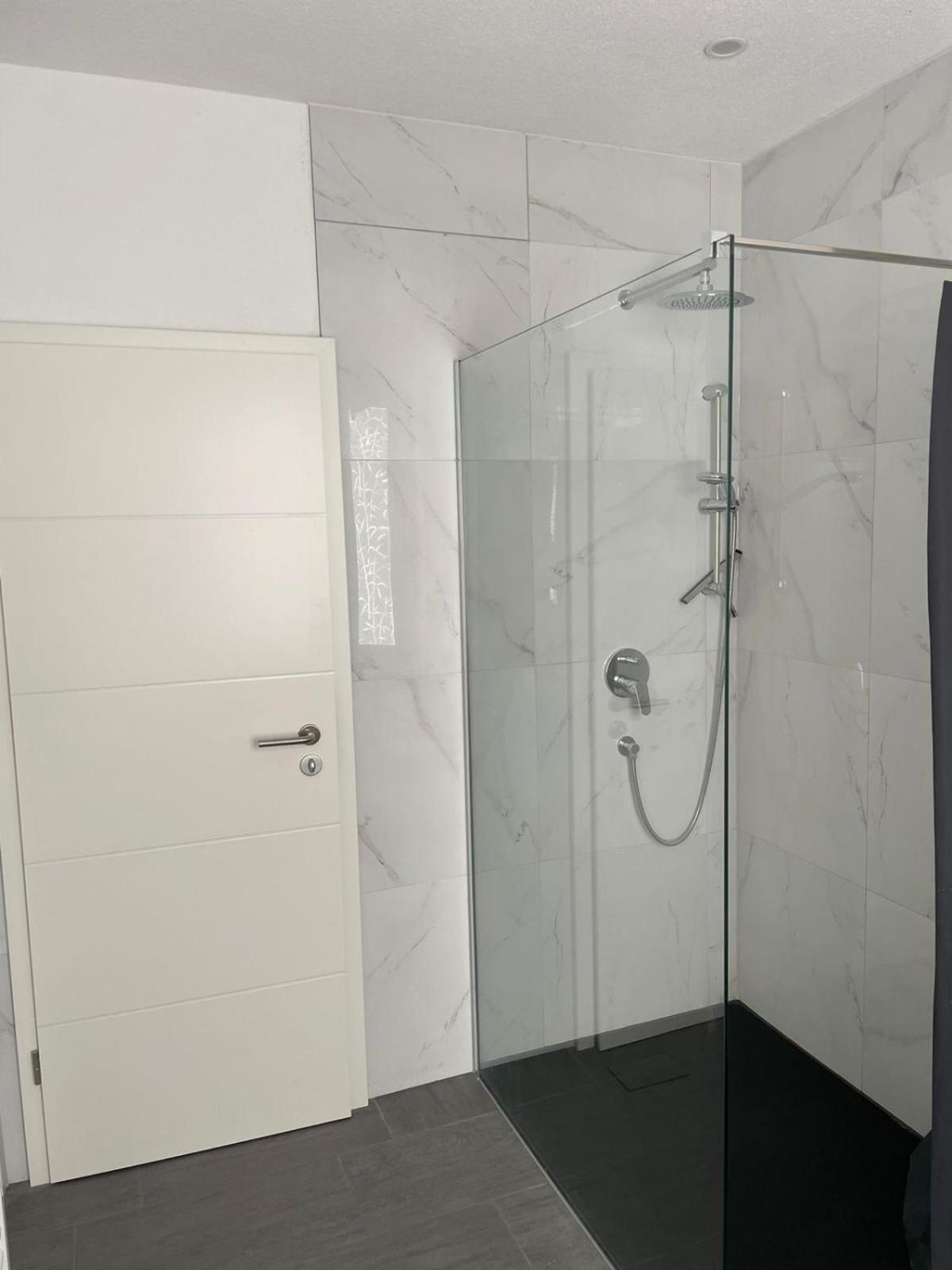 Lakeside Ferienwohnung フリードリヒスハーフェン エクステリア 写真